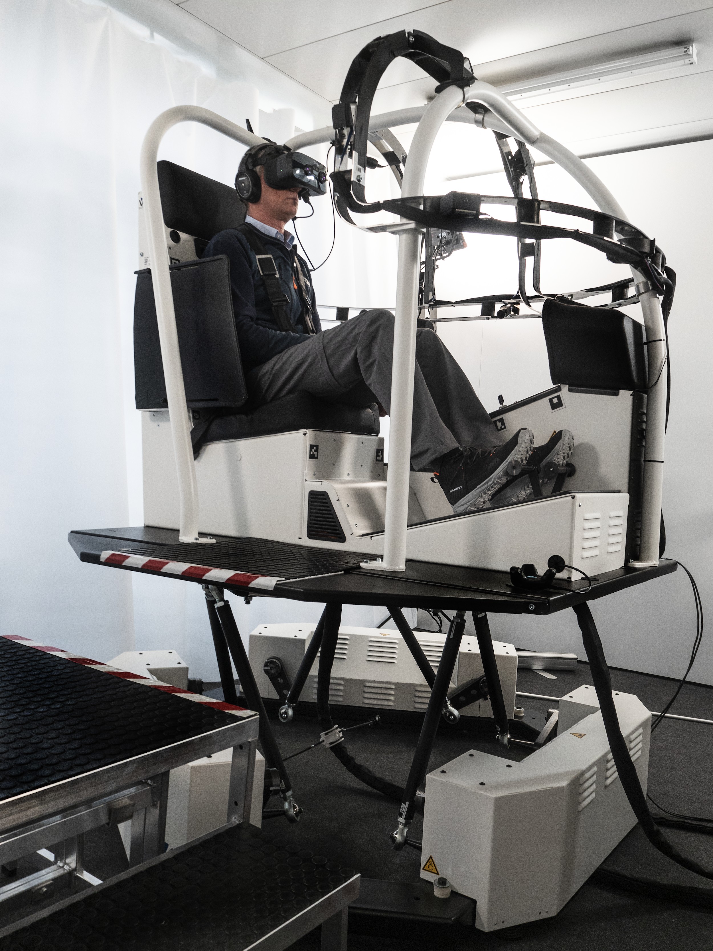 VR Flight Simulator by Varjo and VRM Gets the First EASA Qualification