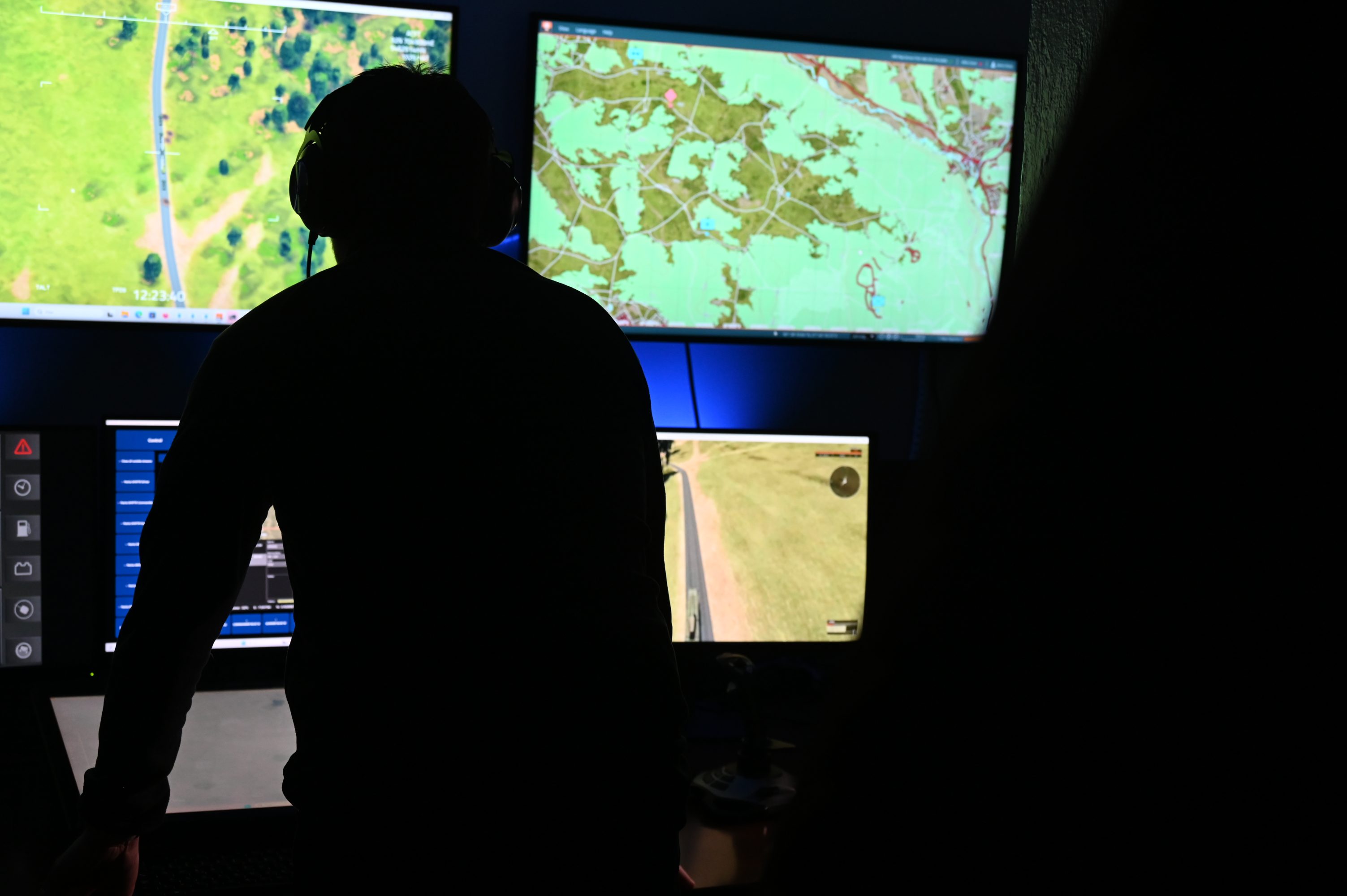 Crew training instructor station